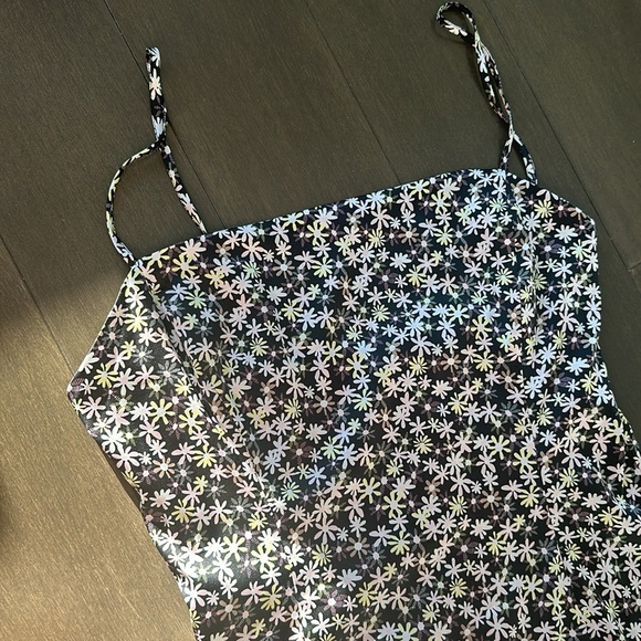 Aritzia shimmer dress - Picture 4 of 6